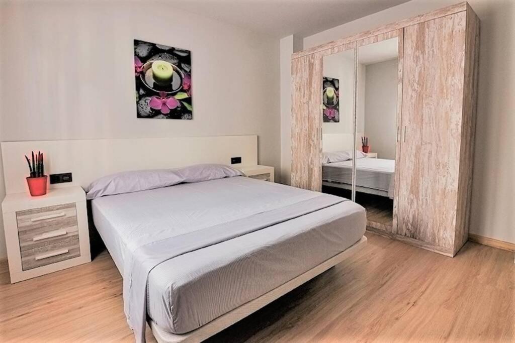 Aptmundo Bajamar - Precioso Apartamento Planta Baja Y Patio Puerto de Sagunto Bagian luar foto