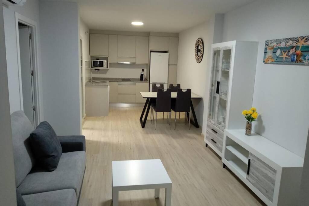 Aptmundo Bajamar - Precioso Apartamento Planta Baja Y Patio Puerto de Sagunto Bagian luar foto